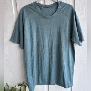 lululemon Mens Short Sleeve Shirt